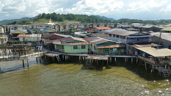 หมู่บ้านกลางน้ำ บรูไน กัมปงอายเยอร์ (Kampong Ayer)