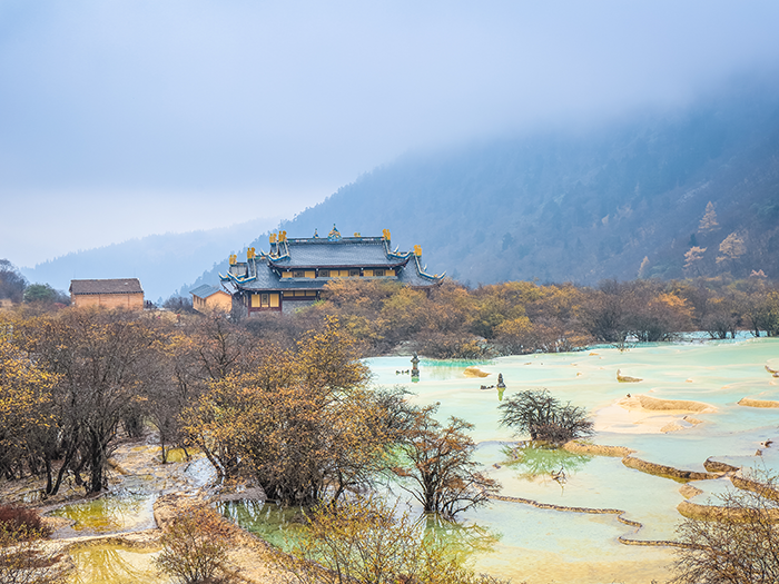 สถานที่มรดกโลกทางธรรมชาติของจีน หุบเขาหวงหลง (Huanglong Scenic Area)