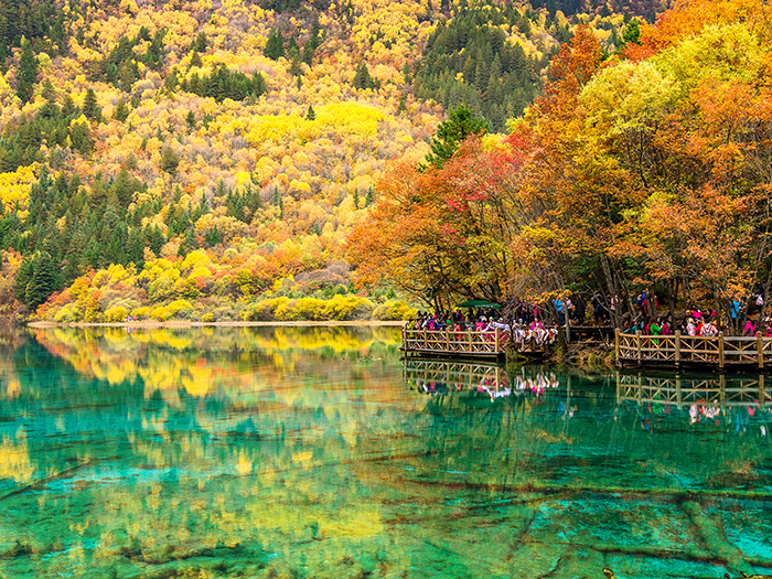 สถานที่มรดกโลกทางธรรมชาติของจีน อุทยานแห่งชาติจางเจียเจี้ย (Zhangjiajie National Forest Park)