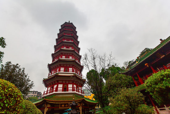 ที่เที่ยวกวางโจว วัดลิ่วหรงซื่อ หรือวัดไทรหกต้น (Temple of the Six Banyan Trees)