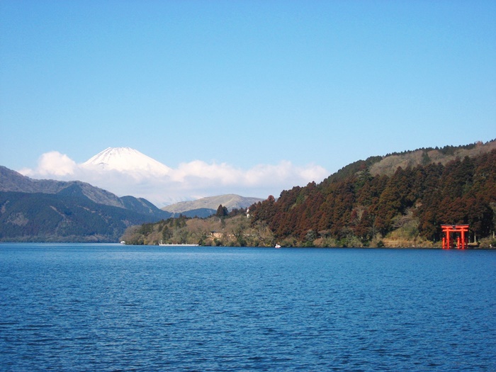 ทะเลสาบอาชิ