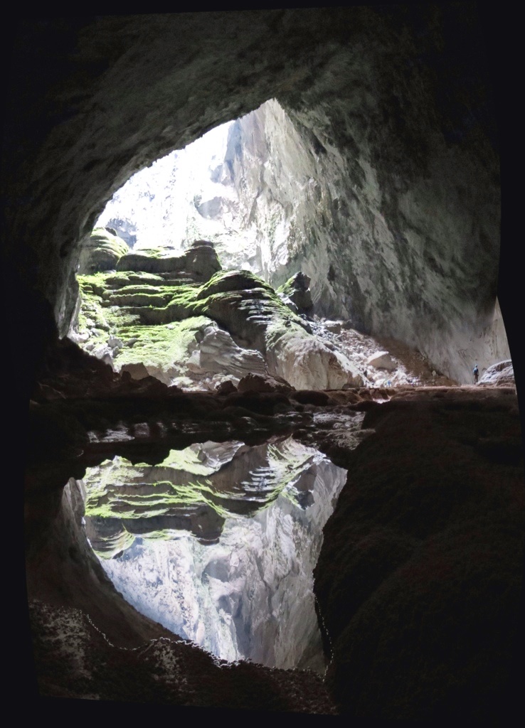 ถ้ำซันดอง (Son Doong Cave)