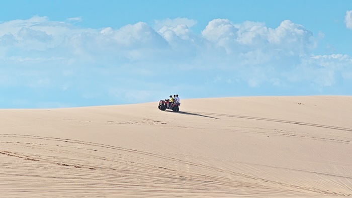 ทะเลทรายสองสี (The Sand Dunes of Mui Ne)