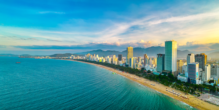 10 ที่เที่ยวญาจาง เวียดนาม ชายหาดญาจาง เวียดนาม (Nha Trang Beach)