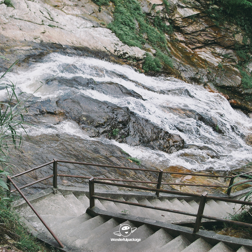 Silver Waterfall น้ำตกสีเงิน แห่งซาปา เวียดนาม