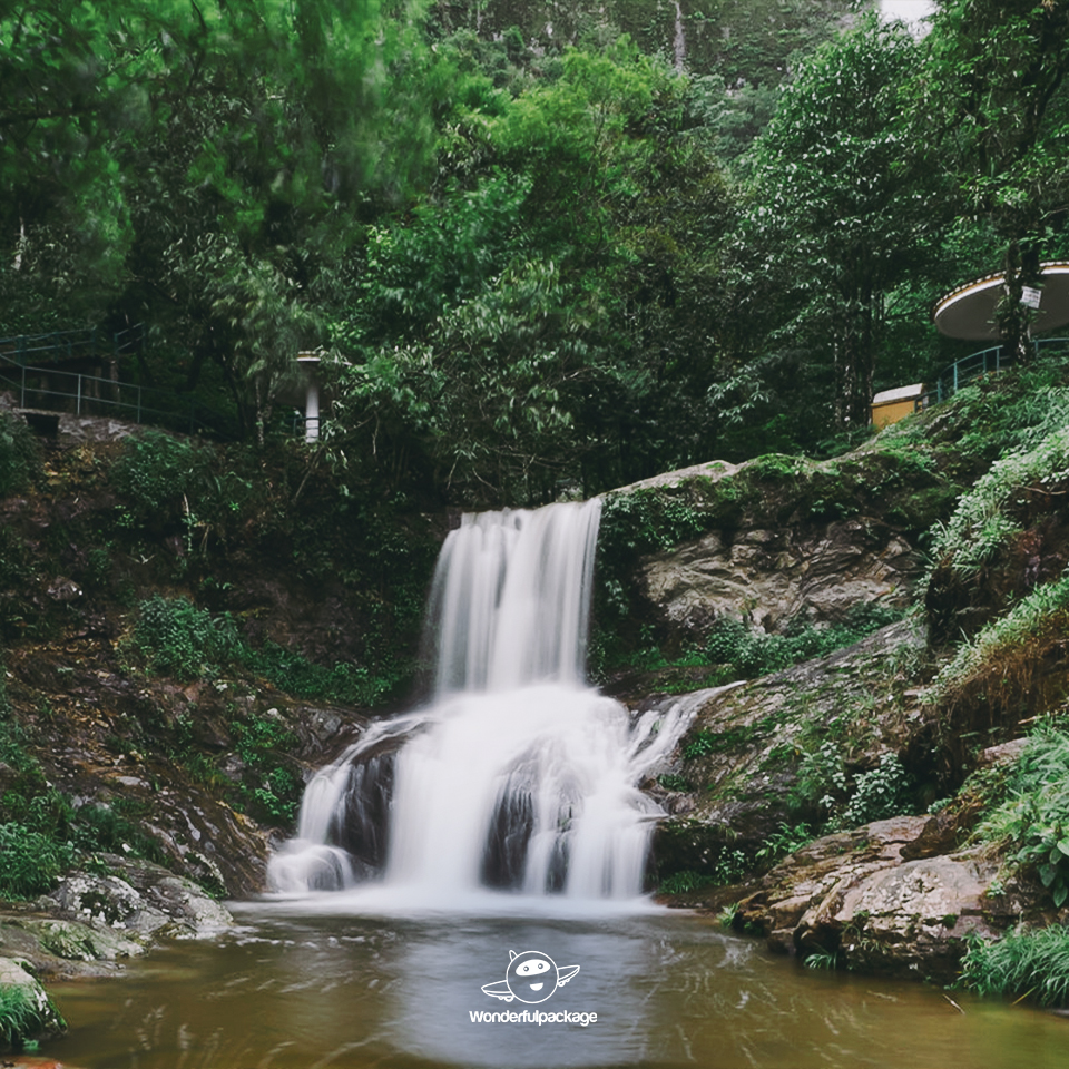 Silver Waterfall น้ำตกสีเงิน แห่งซาปา เวียดนาม