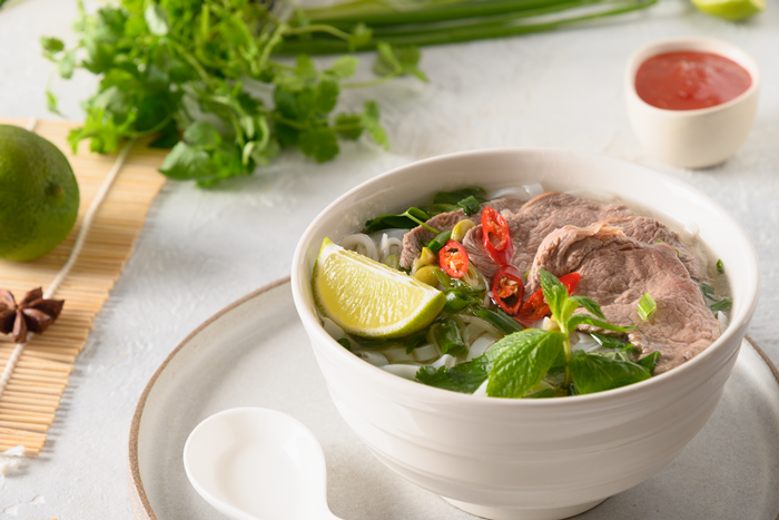 ก๋วยเตี๋ยวเวียดนาม เฝอ (Phở)