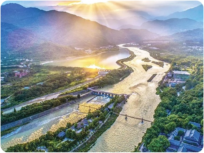 เมืองตูเจียงเยี่ยน (Dujiangyan)