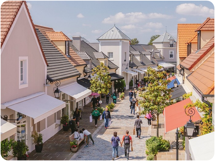 La Vallee Village Outlet