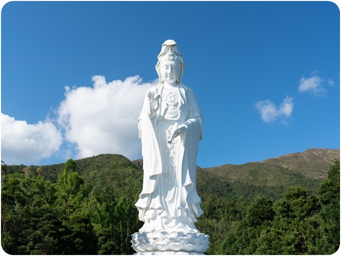 วัดชีซ้าน (Tsz Shan Monastery)