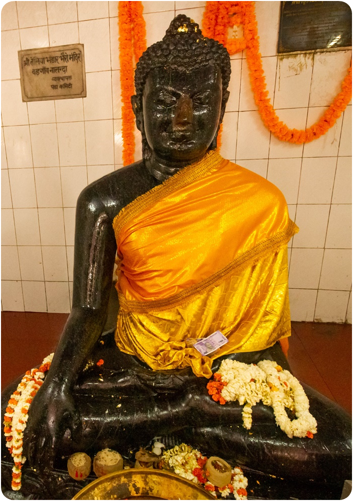 หลวงพ่อดํา (Black Buddha Nalanda)