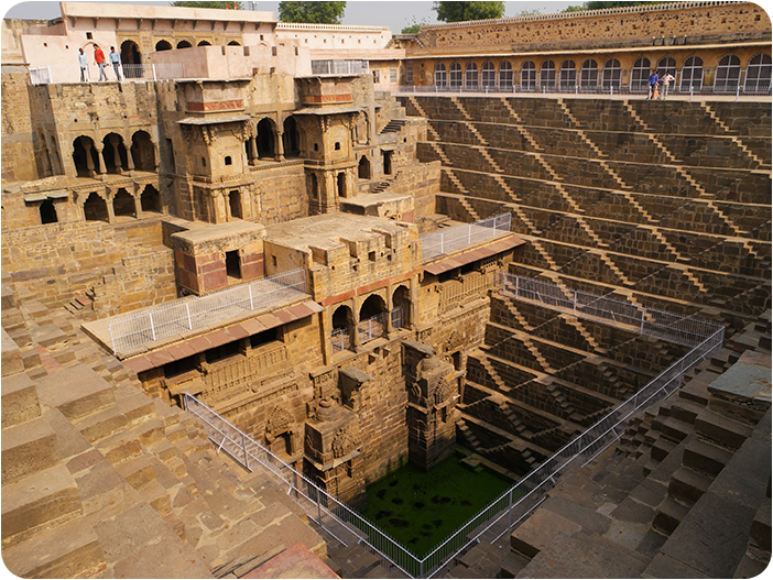 แชนด์ เบารี (Chand Baori)