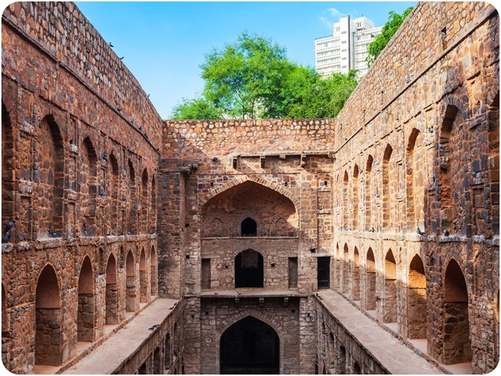 อัครเสน กี บาวลี (Agrasen ki Baoli)