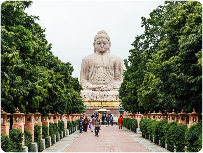 พระพุทธรูปองค์ใหญ่ (Big Buddha) พุทธคยา