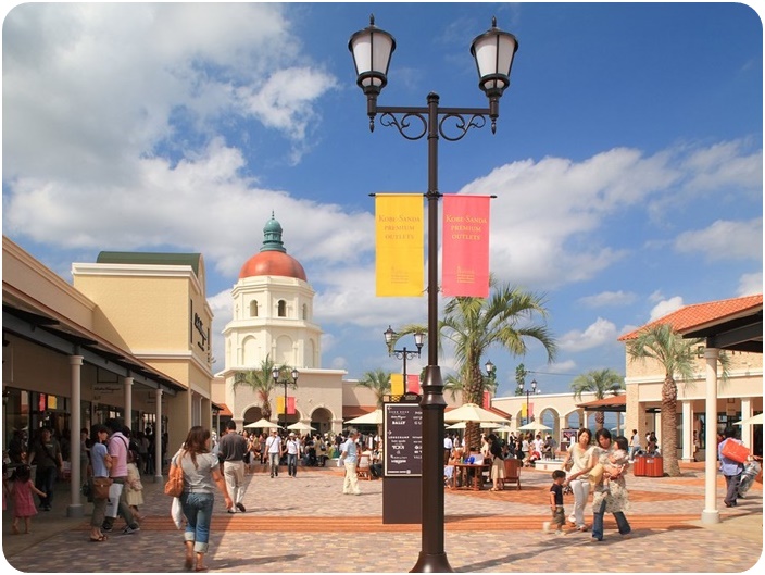 KOBE SANDA PREMIUM OUTLET