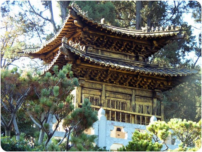 ตำหนักทองจินเตี้ยน  (The Golden Temple Park/ Jindian park) 